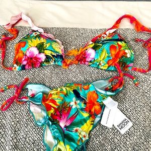 New bikini with tags